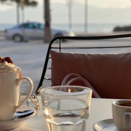 Queen Isabella Premium 4*