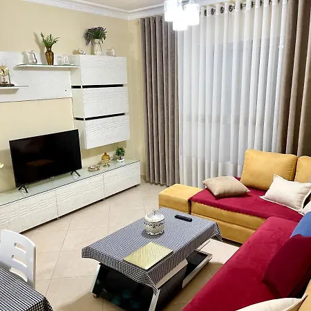 Queen Isabella Premium 4* Vlorë