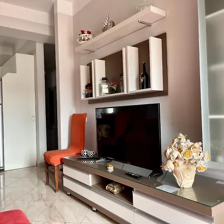 Queen Isabella Premium Szálloda 4*