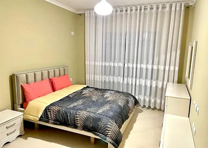 Hotel Queen Isabella Premium Vlorë