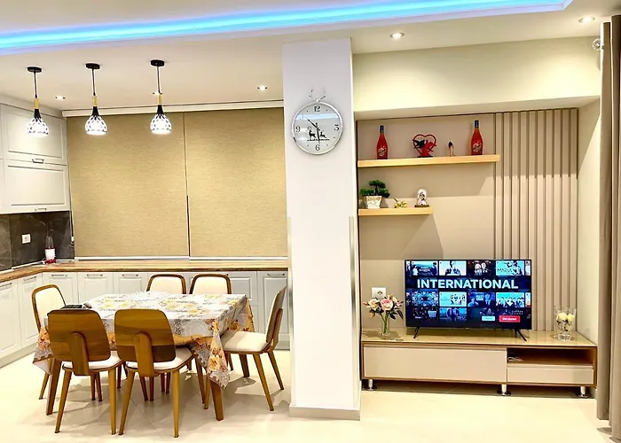 Hotel Queen Isabella Premium